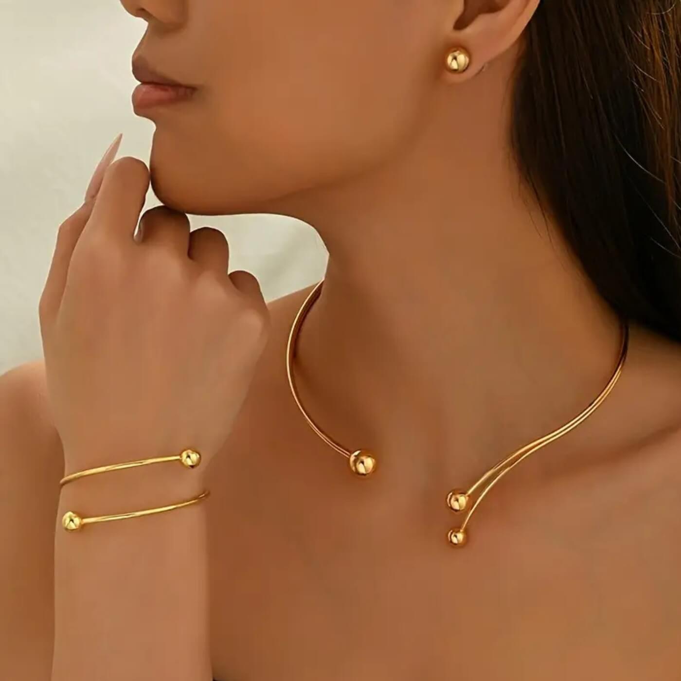 Timeless Modern Jewelry Set